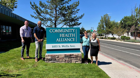 Left to right: Casey Gilliam, Chief Administrative Officer; Oscar Delgado, Chief Executive Officer; Valerie Gallo, HRSA IEA Regional Administrator; Jennifer Wheeler, Chief Clinical Officer